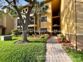 Building Photo - 4309 Bayside Village Dr