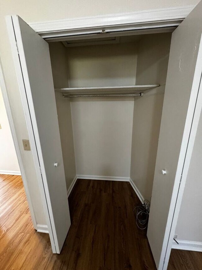 Building Photo - !!!WARNING: AVOID SCAMS CONFIRM RENTAL AT ...