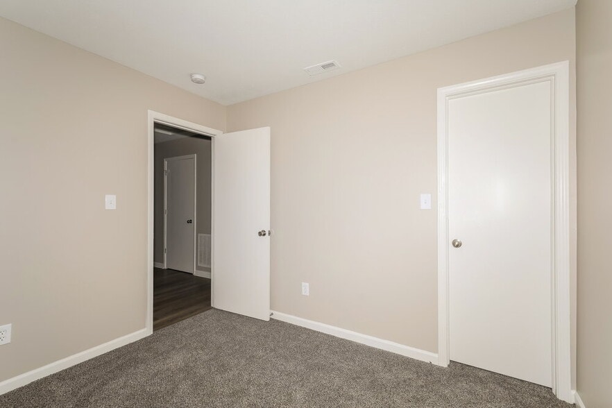 Building Photo - 3125 Danube Way