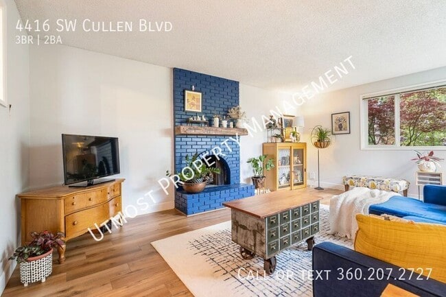 Building Photo - 4416 SW Cullen Blvd