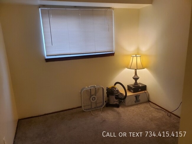 Building Photo - 2979 Verle Ave