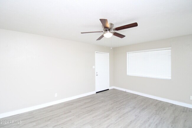 Building Photo - 2241 West Campbell Ave