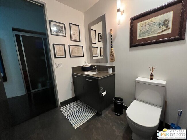 Building Photo - 13320 Beach Ave