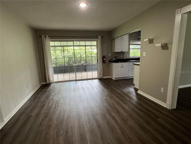 Building Photo - 4909 NW 36th Dr