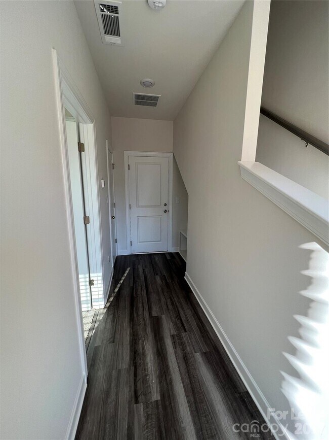 Building Photo - 2514 Arbor Loop Dr