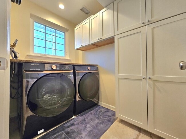 Building Photo - 11930 Cotton Mill Dr