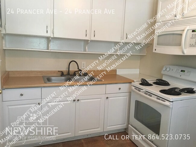 Building Photo - 24 Prancer Ave