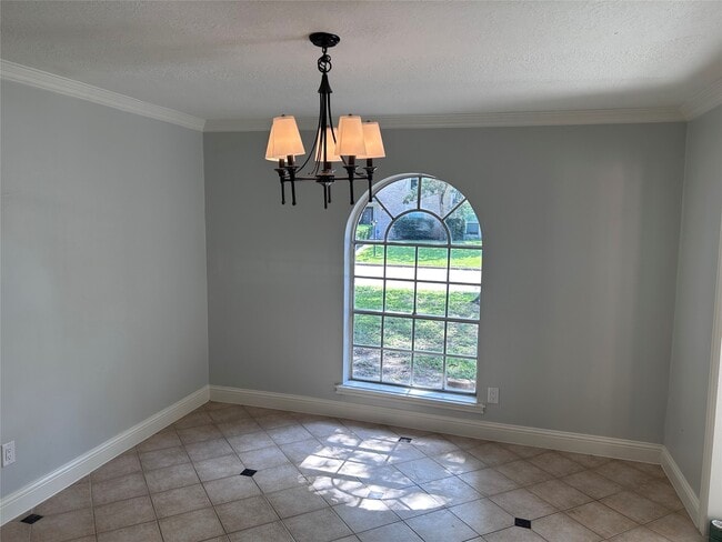 Primary Photo - 706 Houghton Rd