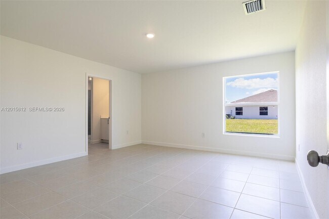 Building Photo - 17564 SW 285th St