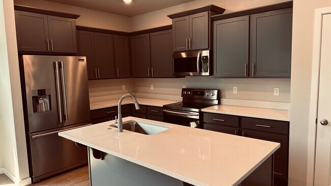 Building Photo - 19724 SW Brandy Ln