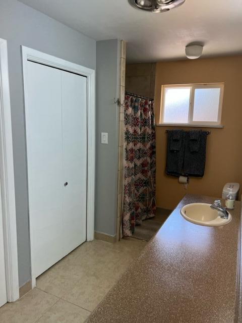 Building Photo - 2408 Cutler Ave NE