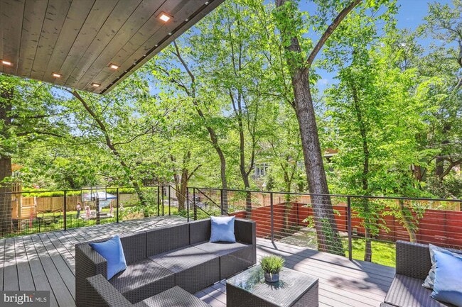 Building Photo - 5706 Nevada Ave NW