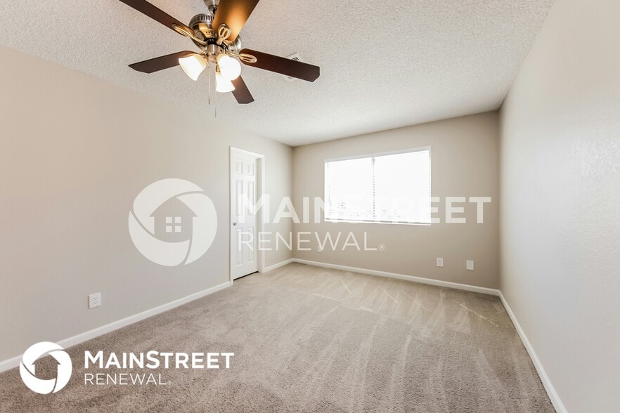 Building Photo - 7297 W Shaw Butte Dr