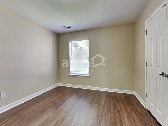 Building Photo - 3048 Argyll Dr