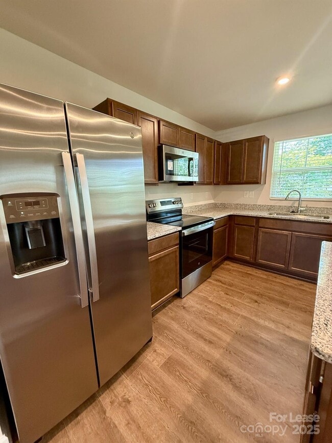 Building Photo - 7726 Capstan Trl