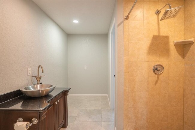 Building Photo - 124 Shelley Dr