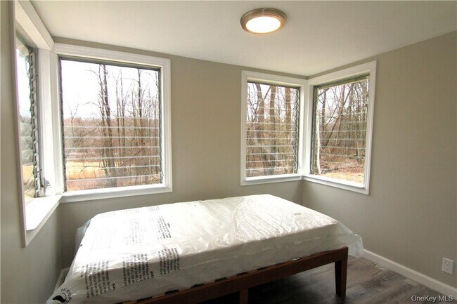 Building Photo - 71 Miller Rd