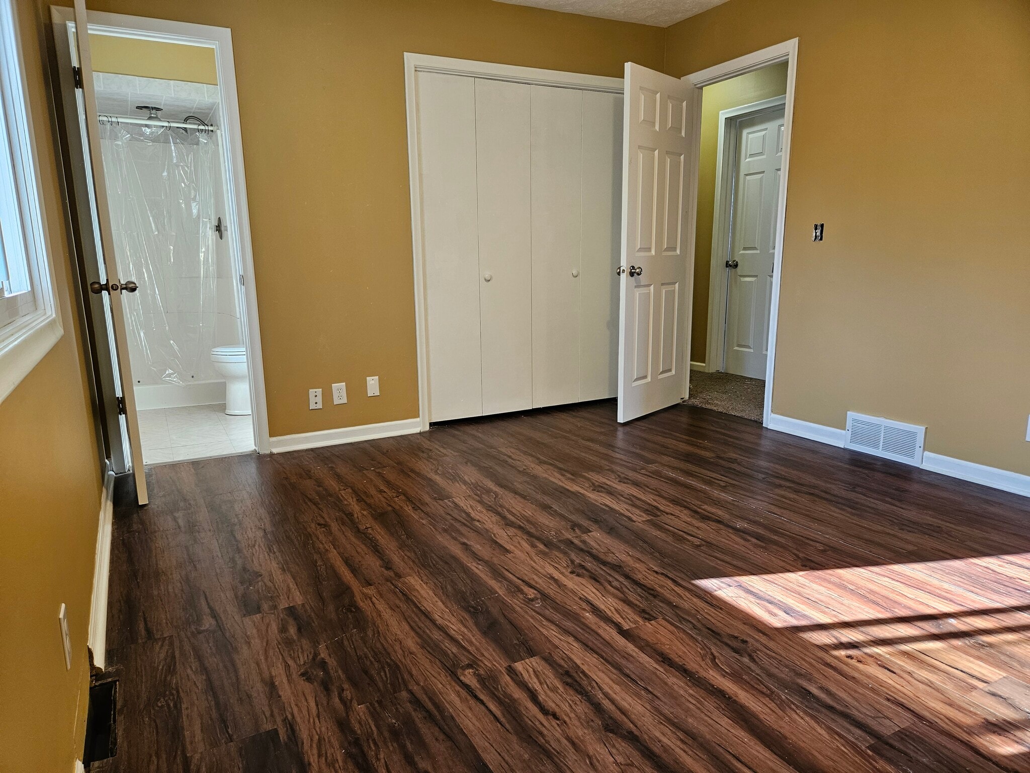 Building Photo - 11327 Camden Ave