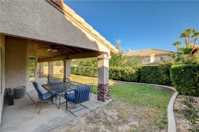 Building Photo - 9405 Mast Dr