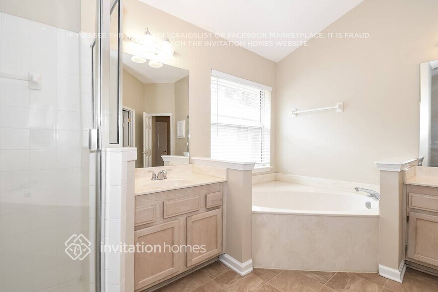 Building Photo - 1372 Swooping Eagle Ct