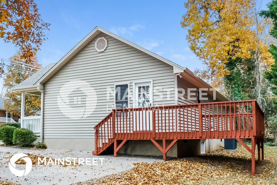 Building Photo - 4680 Murray Rd