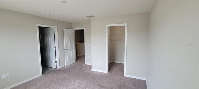 Building Photo - 7025 Grand Elm Dr