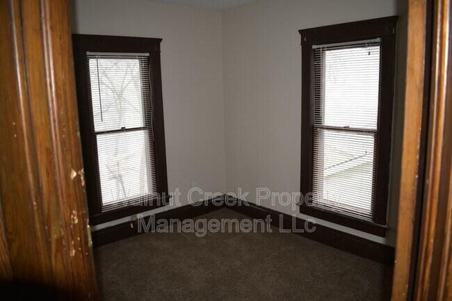 Building Photo - 1309 Middle Ave
