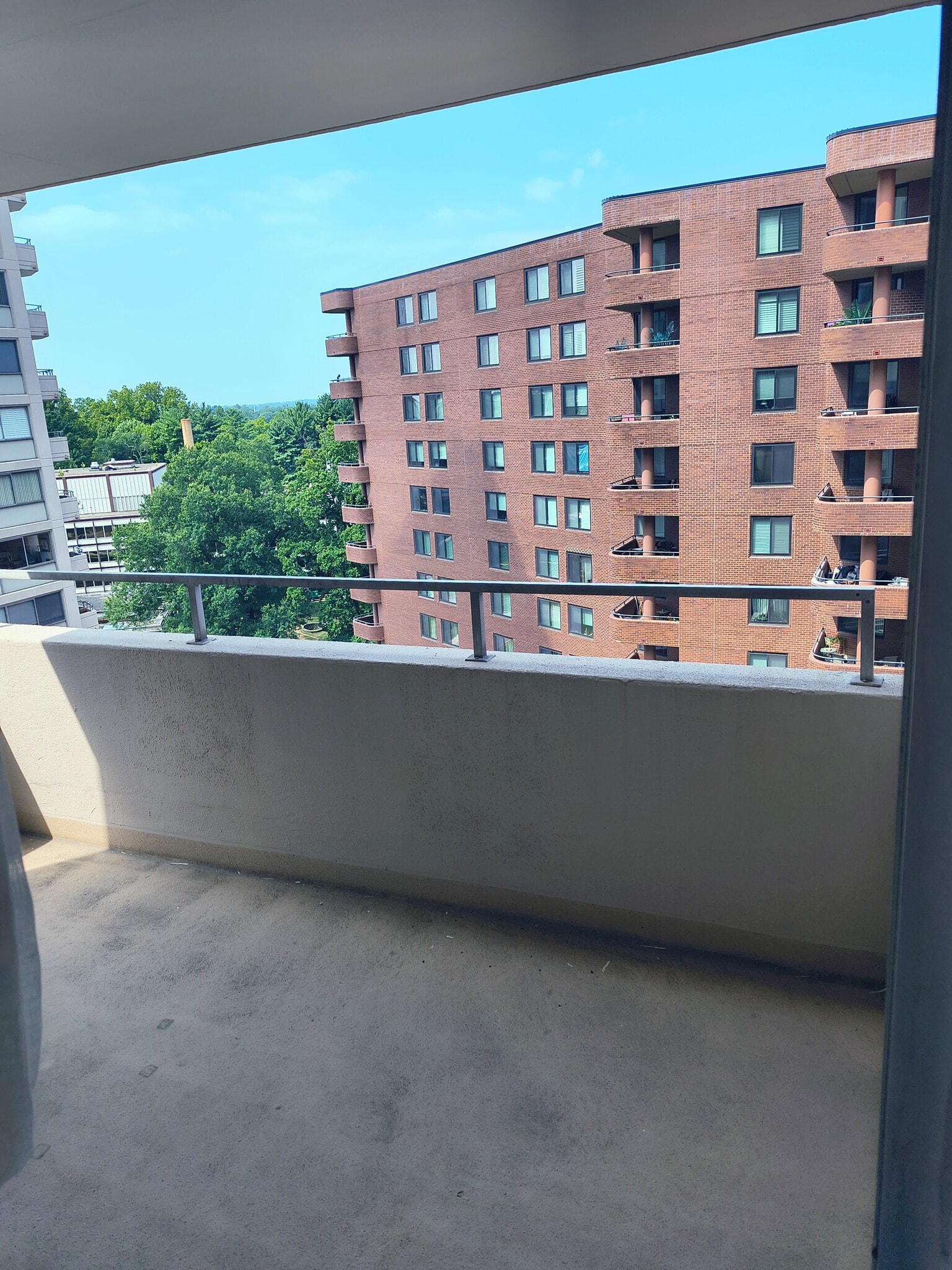 Balacony - 5500 Friendship Blvd
