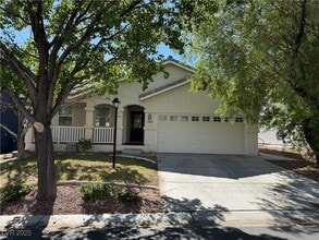 Building Photo - 7833 Hidden Village Ave