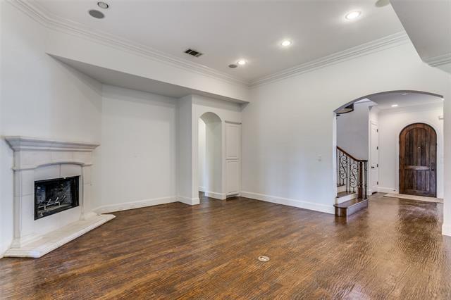 Building Photo - 6264 Martel Ave