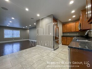 Building Photo - 2 Bedroom, 2.5 Bath Townhome - Discover th...