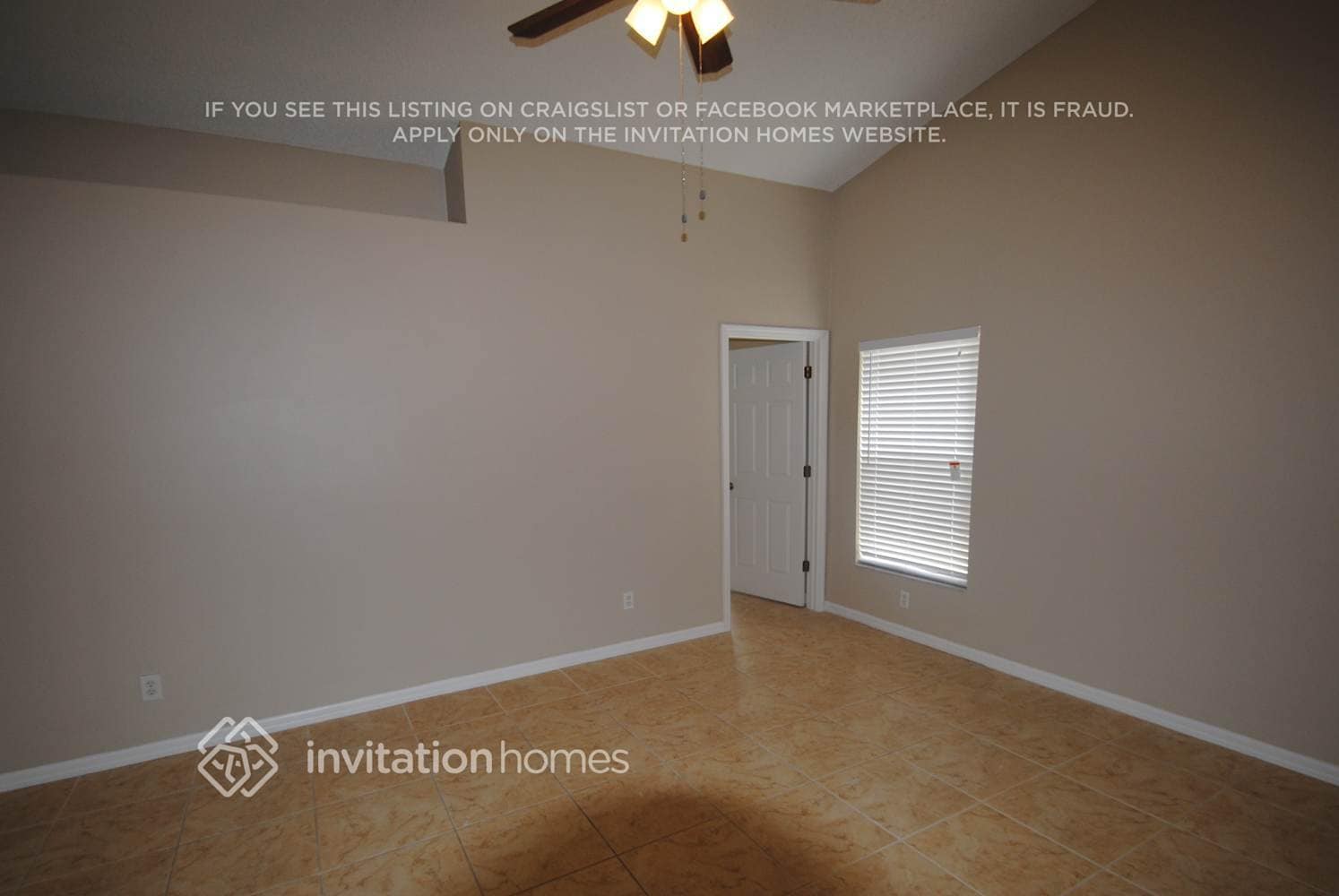 Building Photo - 989 Bimini Ave