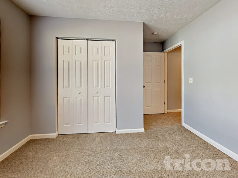 Building Photo - 100 Harvey Wood Dr