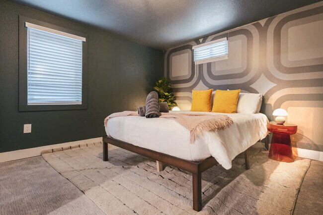 Building Photo - 12080 W 32nd Dr