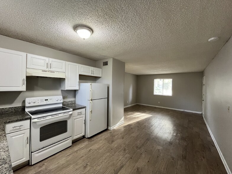 Building Photo - 5324 Westchase Ct