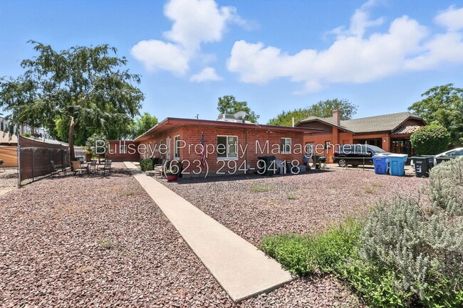 Building Photo - 303 W Highland Ave
