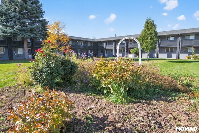 Building Photo - 1865 Fenton St