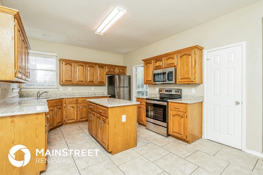 Building Photo - 5309 Creek Ct
