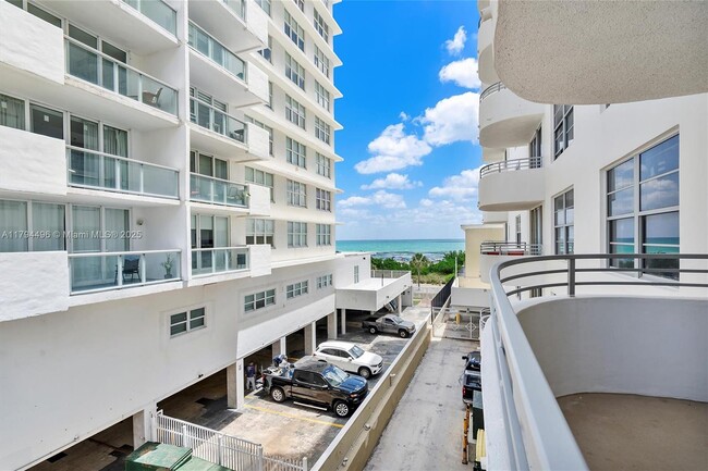 Building Photo - 5555 Collins Ave