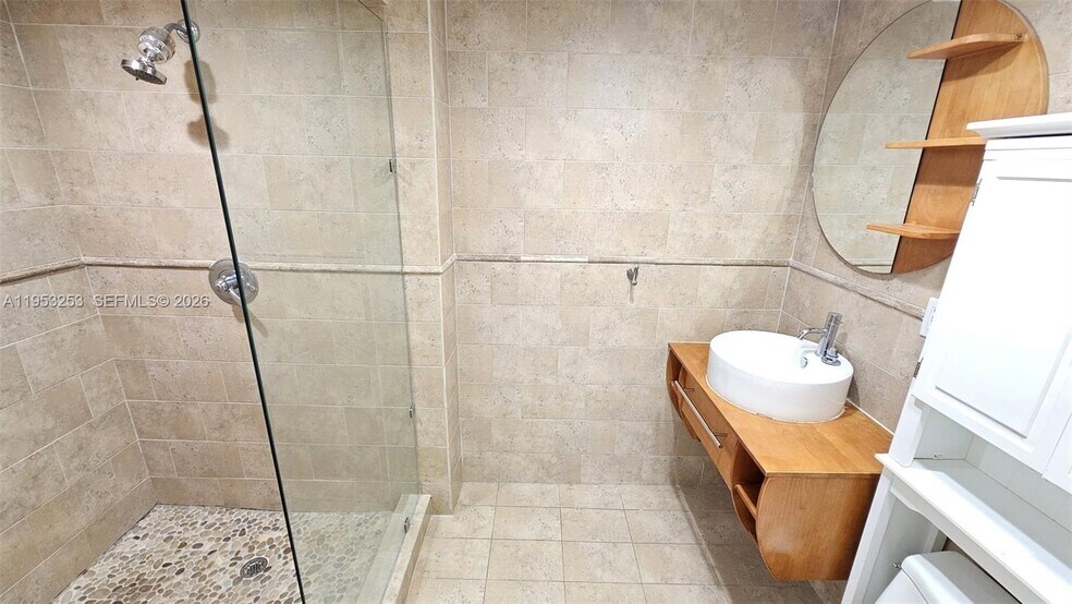 Building Photo - 3745 NE 171st St