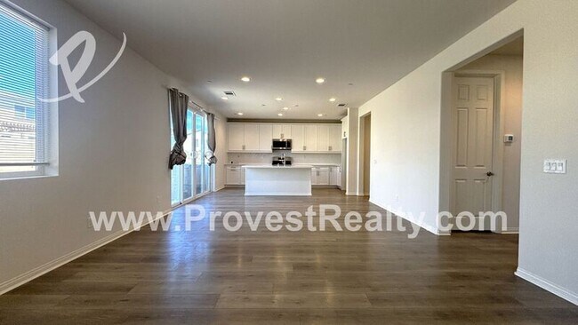 Building Photo - 10258 Tamarisk Ave