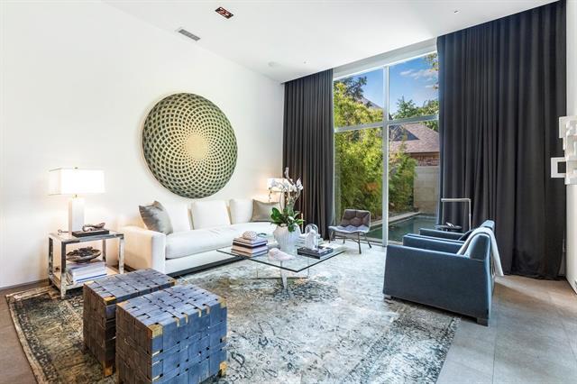 Building Photo - 2845 Lee St