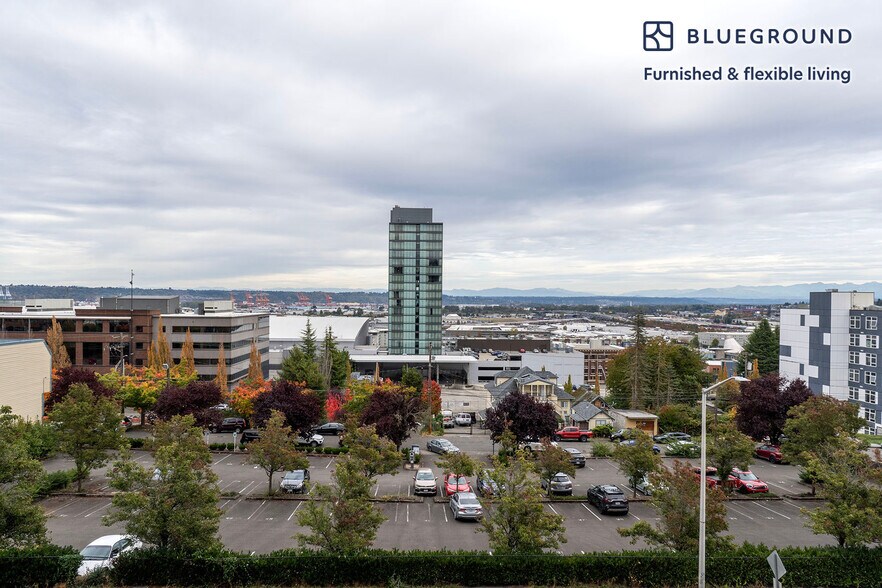 Building Photo - 1502 Fawcett Ave