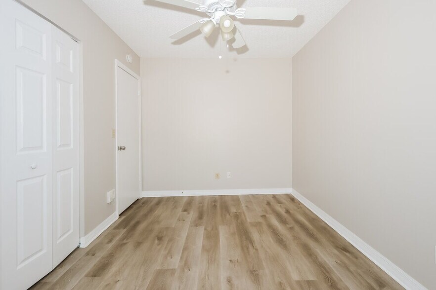 Building Photo - 156 Cordoba Cir