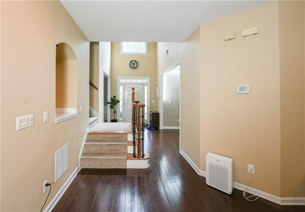 Building Photo - 350 Scarborough Way