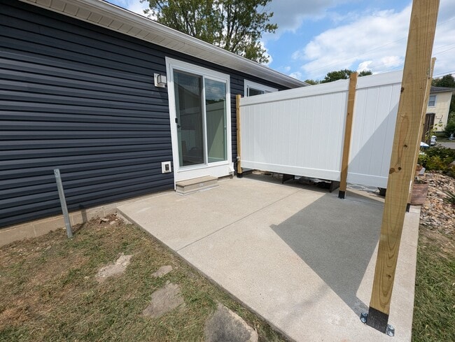 Patio - 28 Cheshire St