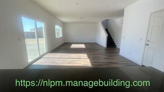 Building Photo - 13328 Hyacinth Ct
