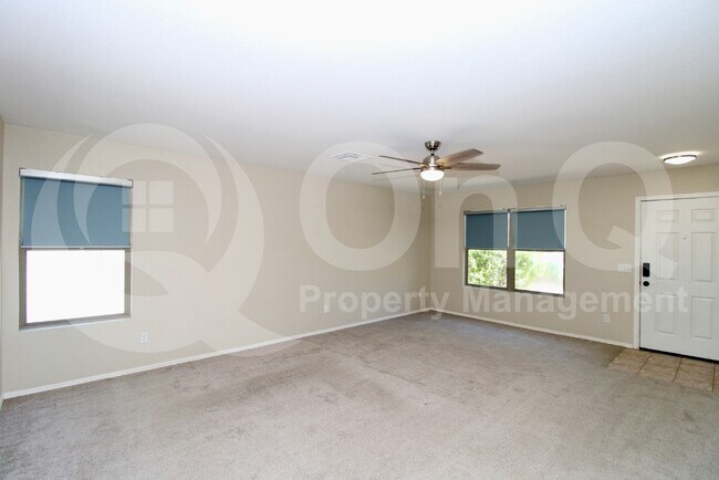 Building Photo - 3033 W Blue Sky Dr