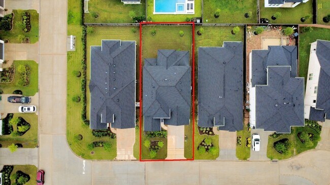 Building Photo - 26907 Southwick Vly Ln