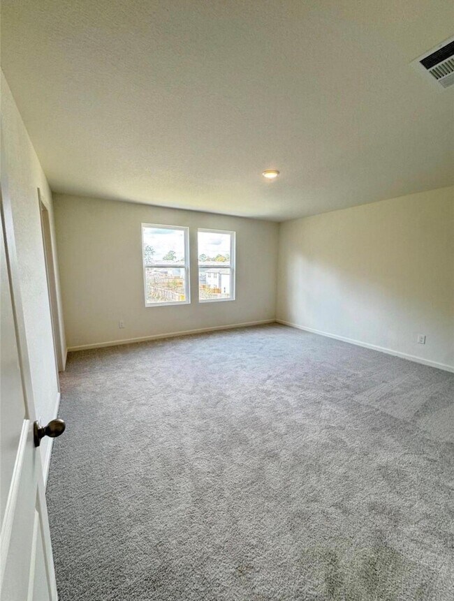 Building Photo - 15043 Ronan Dr